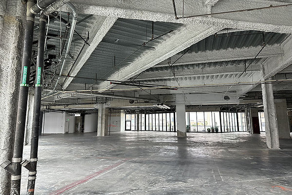 OvationBldg5thFl1065