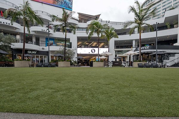 Ovation Hollywood-15